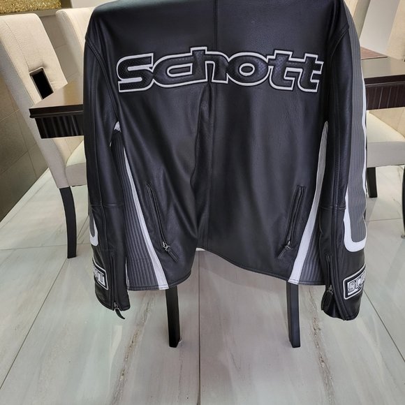 Motorcycle Jacket - Picture 6 of 6